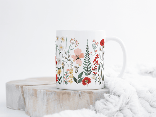 Blomstereng Kopp – Hvit Kopp med Livlig og Fargerikt Blomstermotiv - masdam.cheer