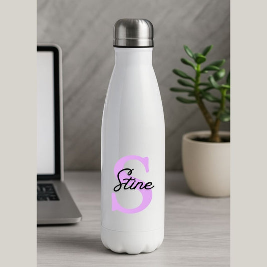 Drikkeflaske med personlig bokstav og navn – Tilpasset thermo‑flaske - masdam.cheer